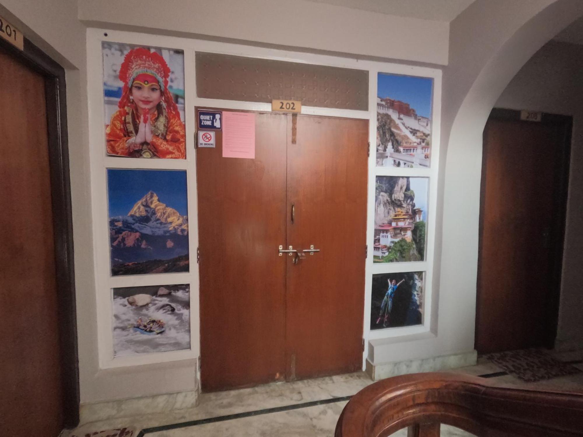 Hello Ktm Hostel 카트만두 외부 사진