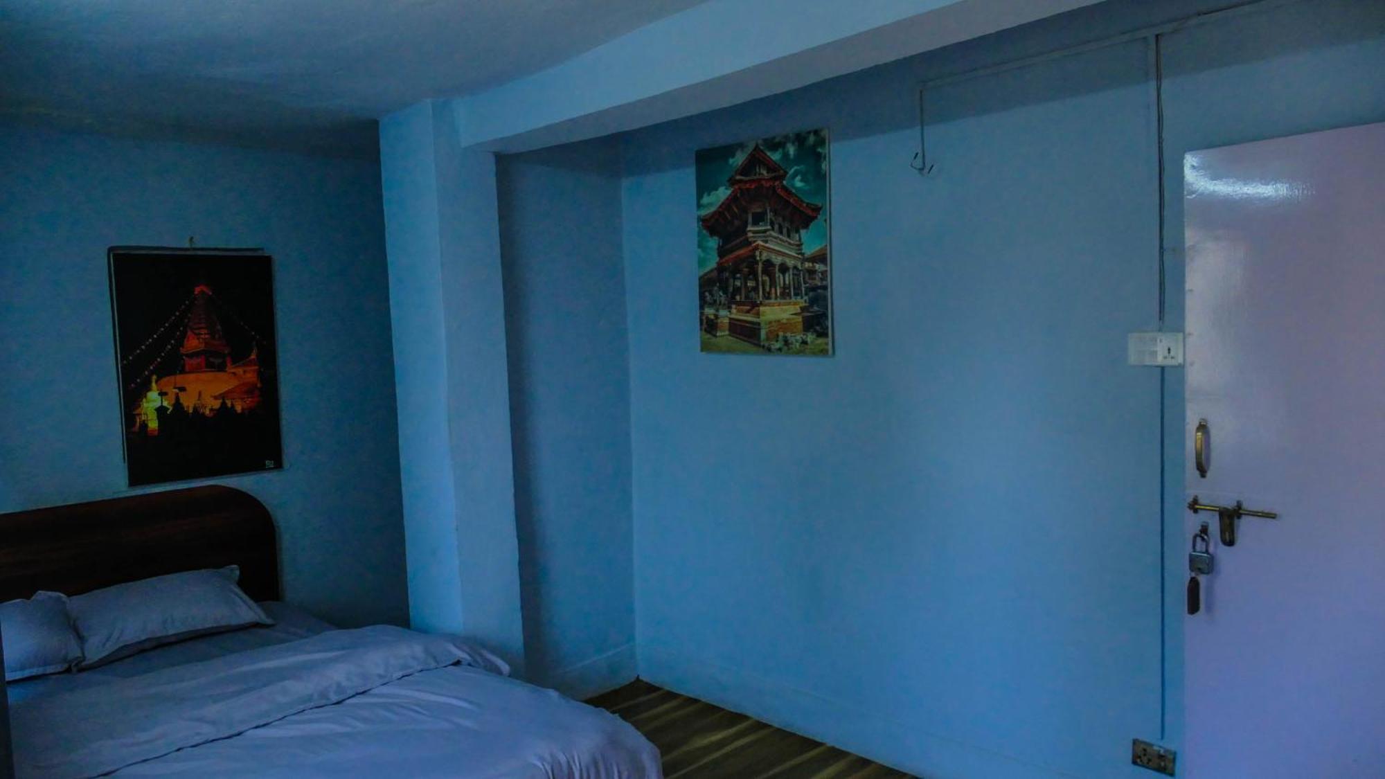 Hello Ktm Hostel 카트만두 외부 사진
